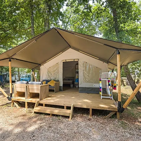 Easyatent Safari Tent Park Glamping *