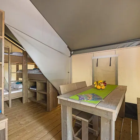 Glamping Easyatent Safari Tent Park *