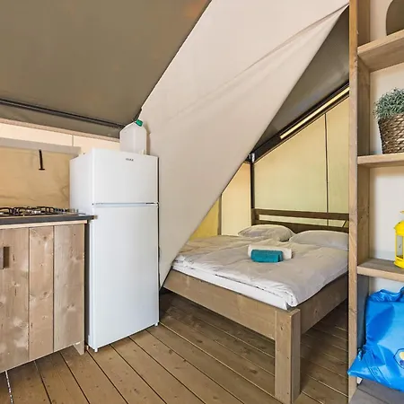 Easyatent Safari Tent Park