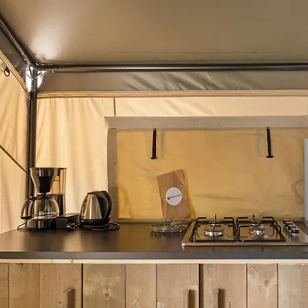 Easyatent Safari Tent Park